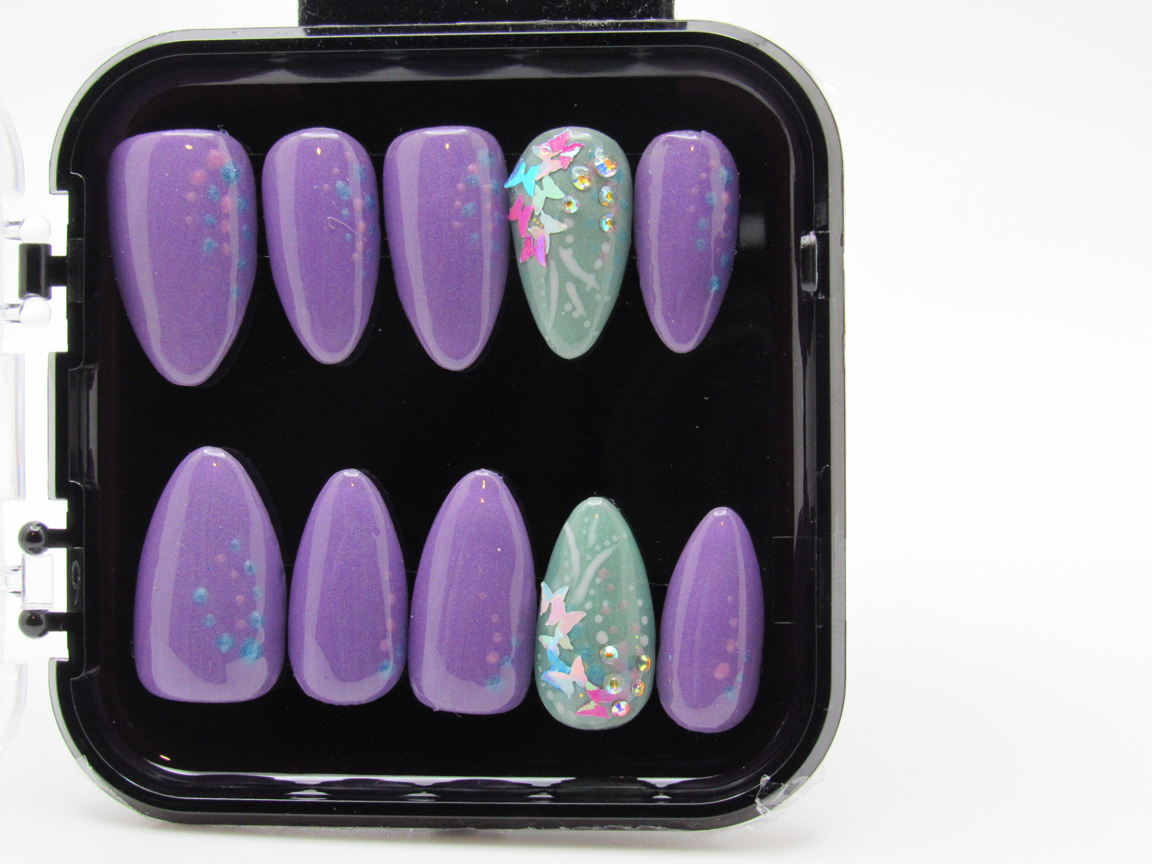 PG Press-On Nails